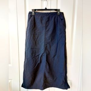 Black Nylon midi/Maxi Skirt size 8 Royal Robbins 2 front side pockets